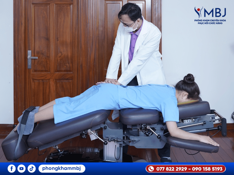 Nắn chỉnh điều trị thoát vị đĩa đệm L4 L5