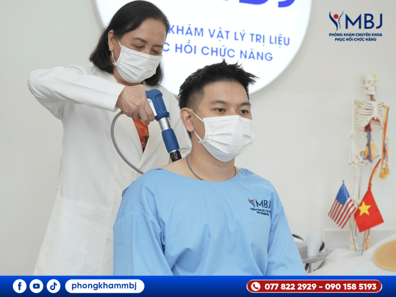 laser điều trị thoát vị đĩa đệm cổ
